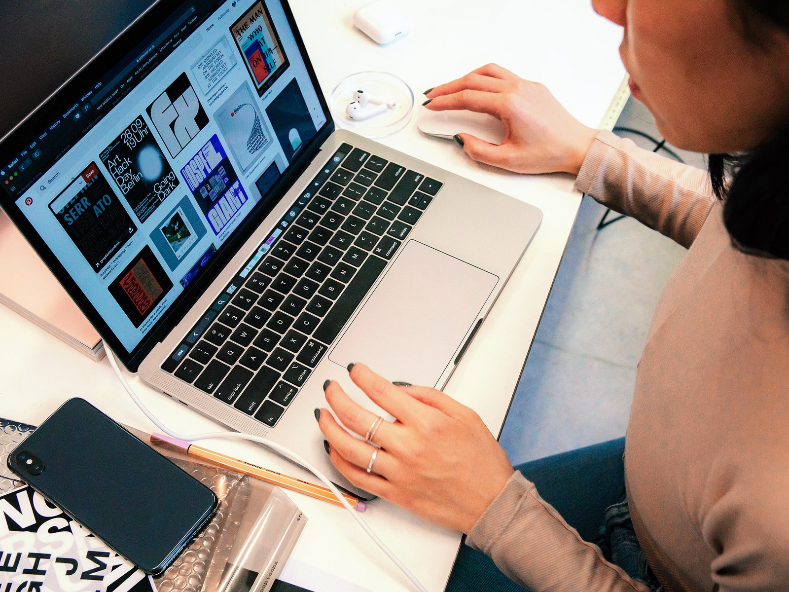Elements of an author website